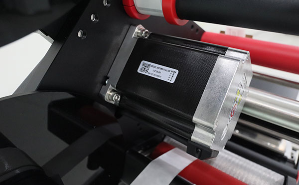 桌面式平面貼標(biāo)機(jī),貼標(biāo)機(jī),平面貼標(biāo)機(jī)